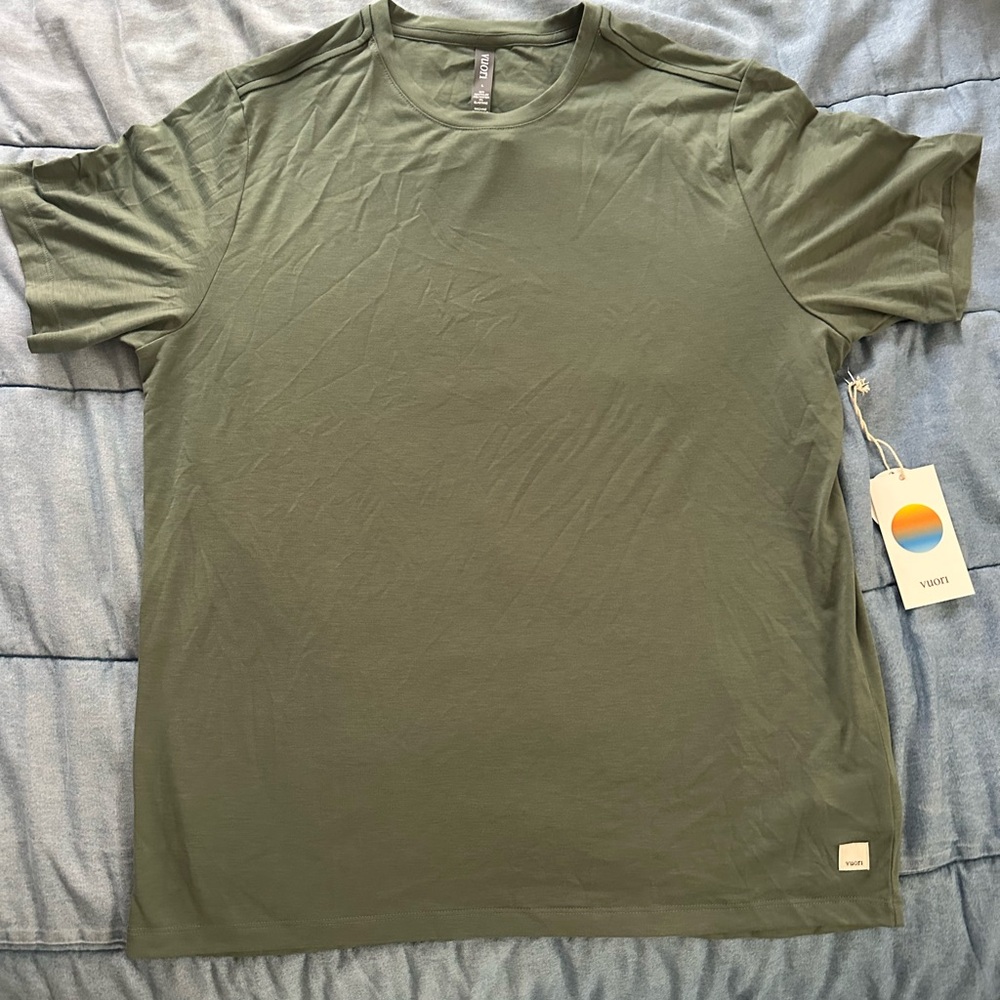 Vuori Sage Green Short Sleeve Tee